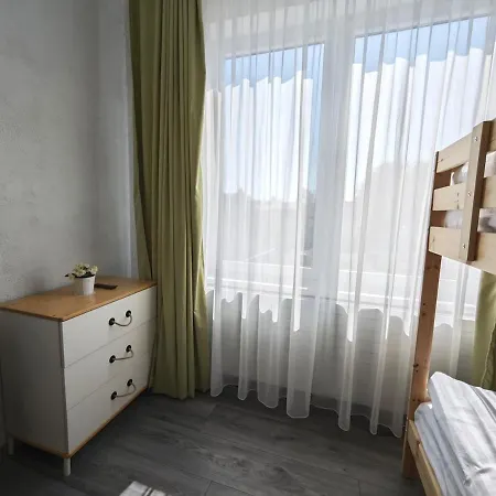 Daire The Clock House